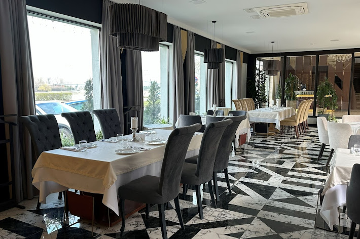 Фото №4 зала Веранда №1