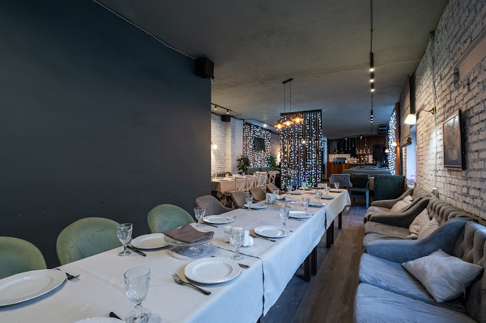 Фото №18 зала Хинкальная на Краснобогатырской