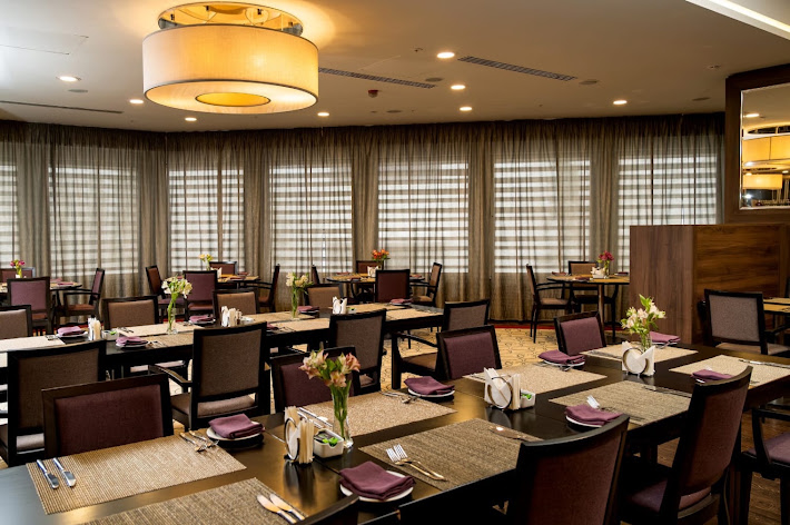 Фото №12 зала DoubleTree by Hilton Tyumen