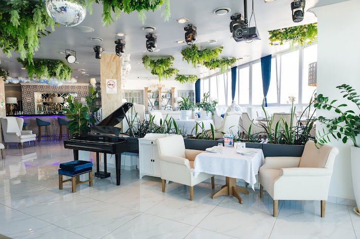 Фото №15 зала SKY