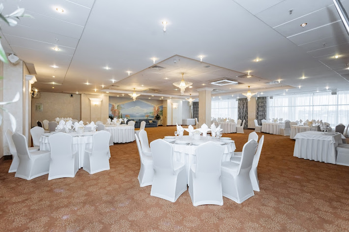 Фото №10 зала Казанская Ривьера