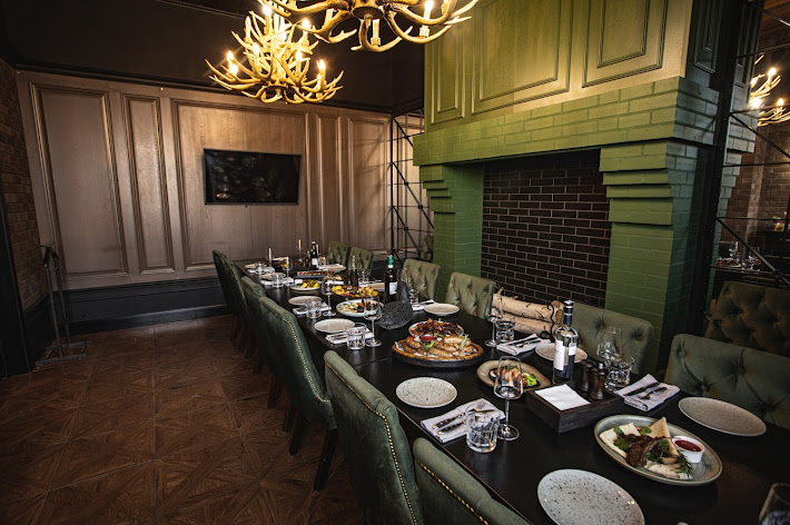 Фото №15 зала Чёрная утка