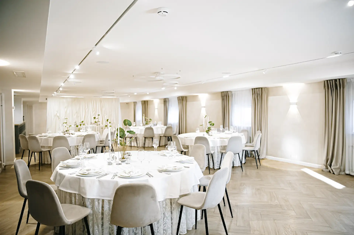 Фото №9 зала Талес