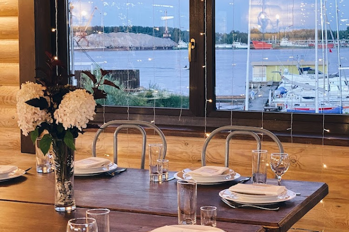 Фото №15 зала Клуб Капитанов