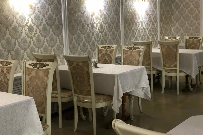 Фото №4 зала Старая Гагра