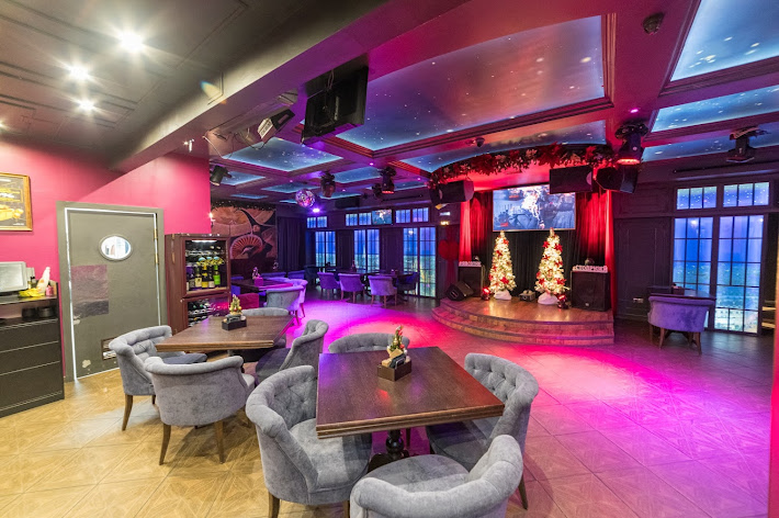 Фото №1 зала Сто Друзей