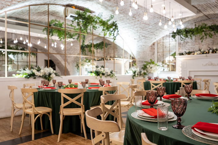 Фото №17 зала Буржуй