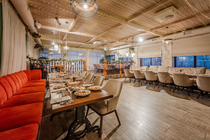 Фото №4 зала Птичка