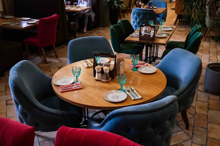 Фото №14 зала ВанГоги